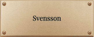Rektangulär skylt i borstead mässing med skruvhål. 160 x 60 mm